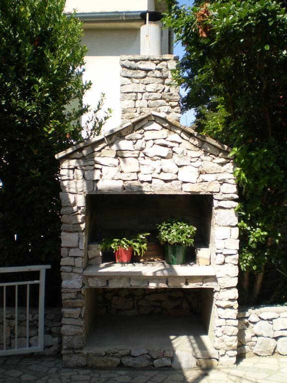 Apartment Pavica Novi Vinodolski Exterior foto